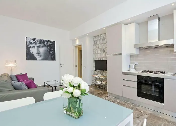 Apartamento Feriaelatinae *